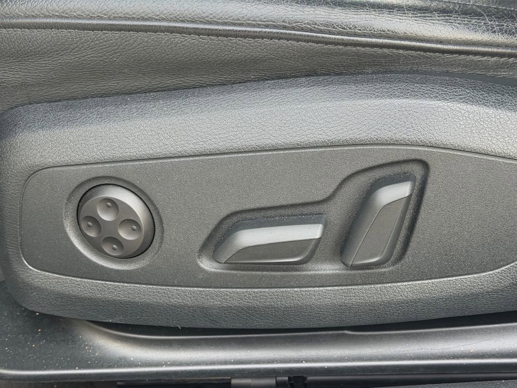 Used 2019 Audi A4 2.0T Premium w/ Convenience Package image 16