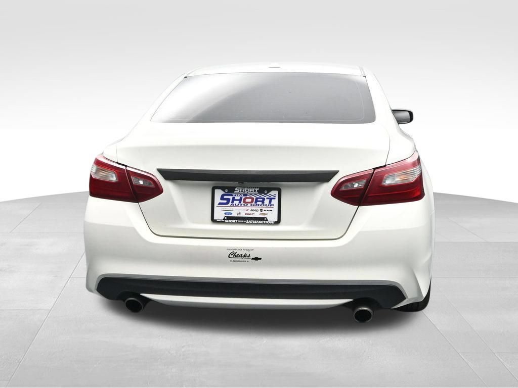 Used 2018 Nissan Altima 2.5 SV FWD image 4