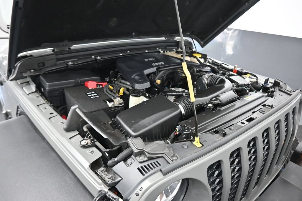 Used 2020 Jeep Gladiator Sport w/ Quick Order Package 24S AWD/4WD image 43