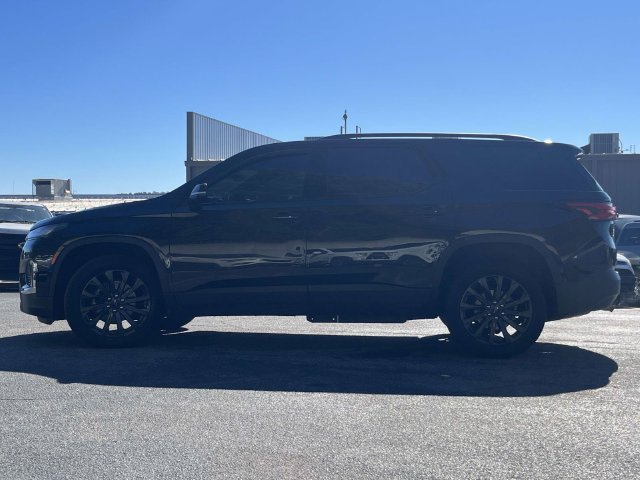 Used 2023 Chevrolet Traverse RS FWD image 7