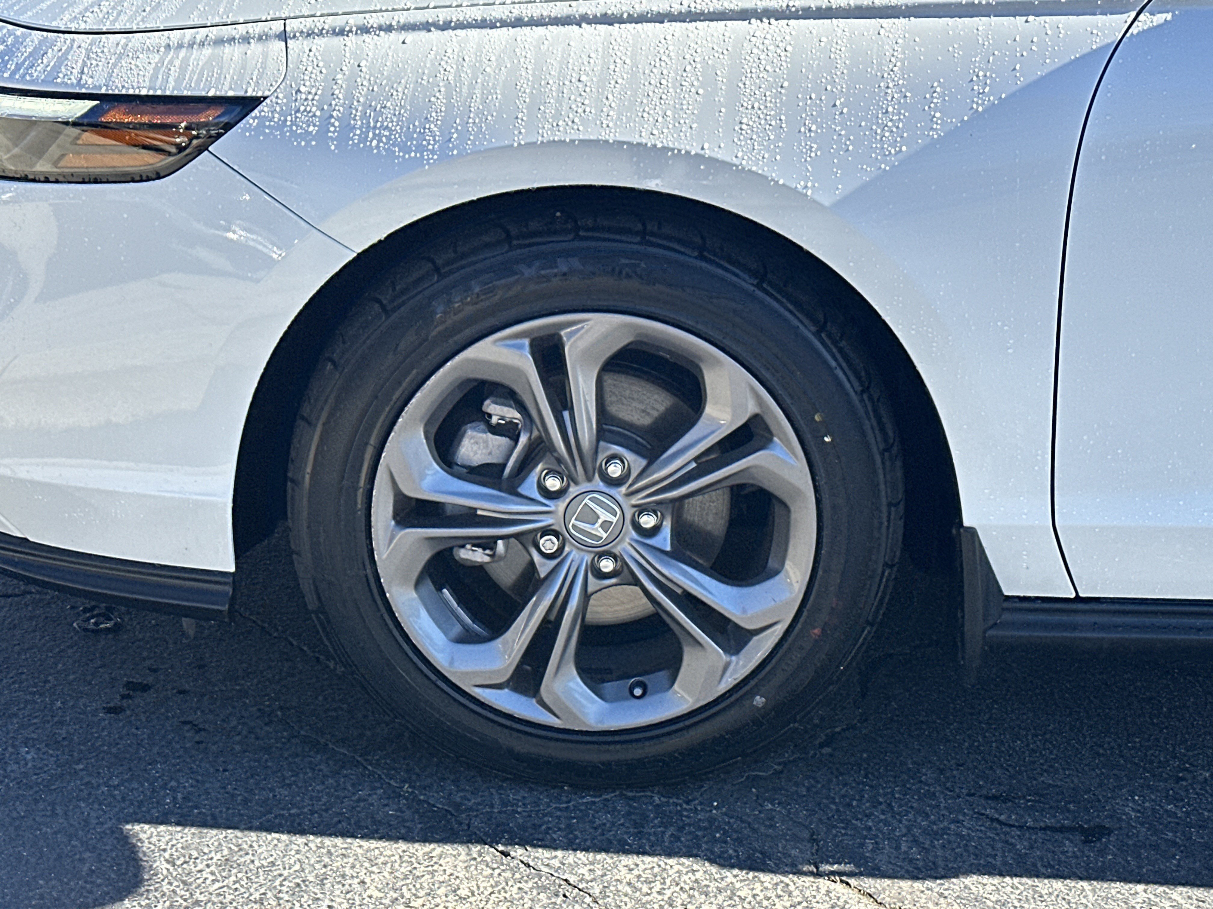 Used 2024 Honda Accord EX image 13