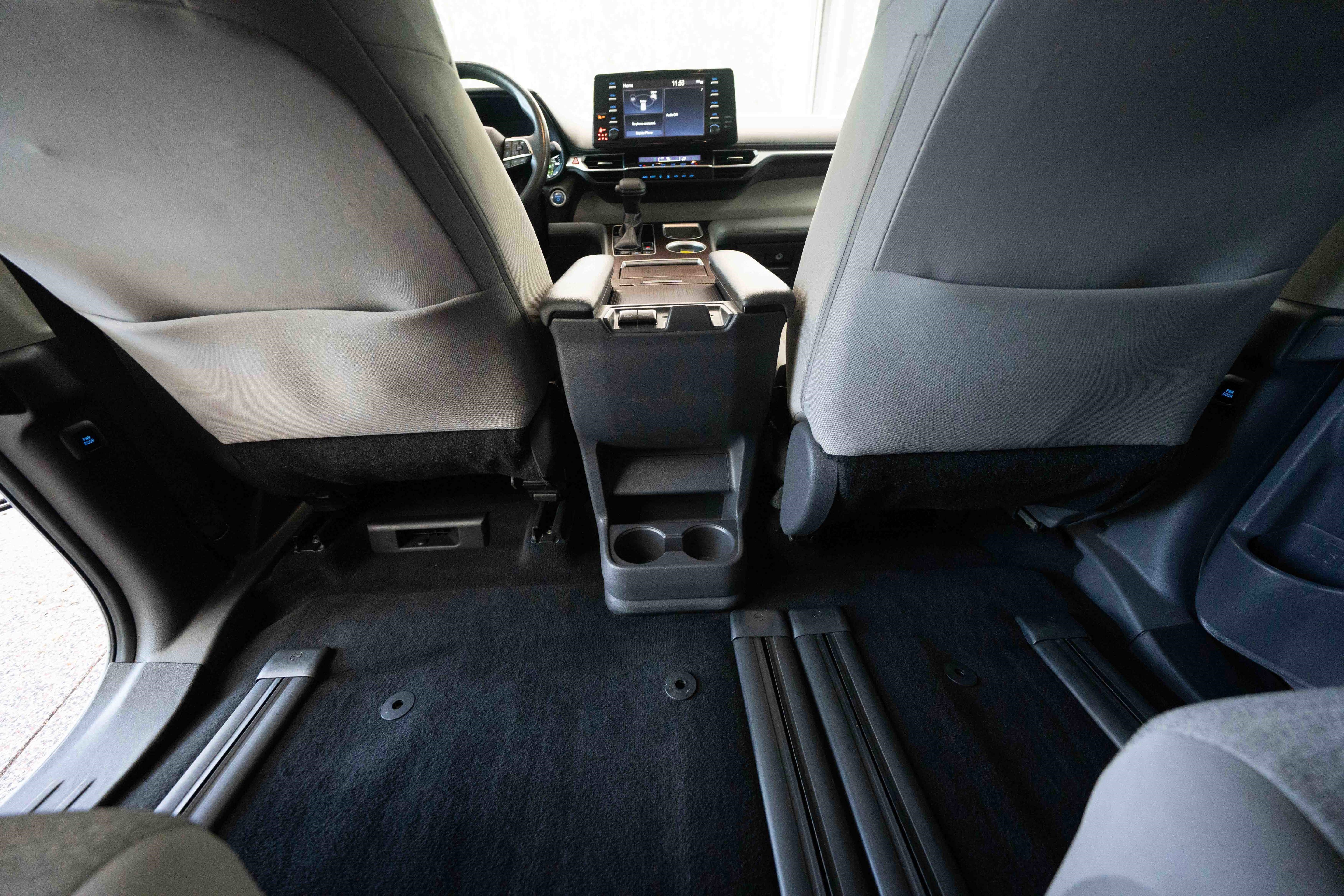Used 2021 Toyota Sienna LE AWD/4WD image 22