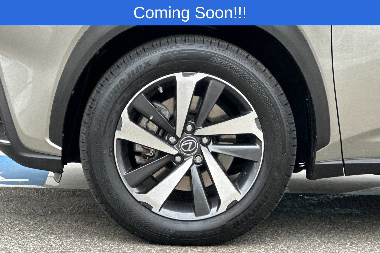 Used 2018 Lexus NX 300h AWD w/ Premium Package image 27