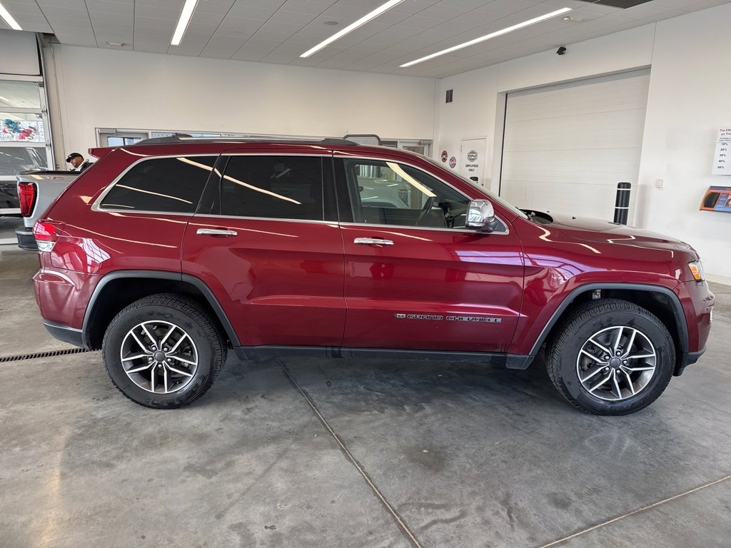 Used 2022 Jeep Grand Cherokee Limited image 6