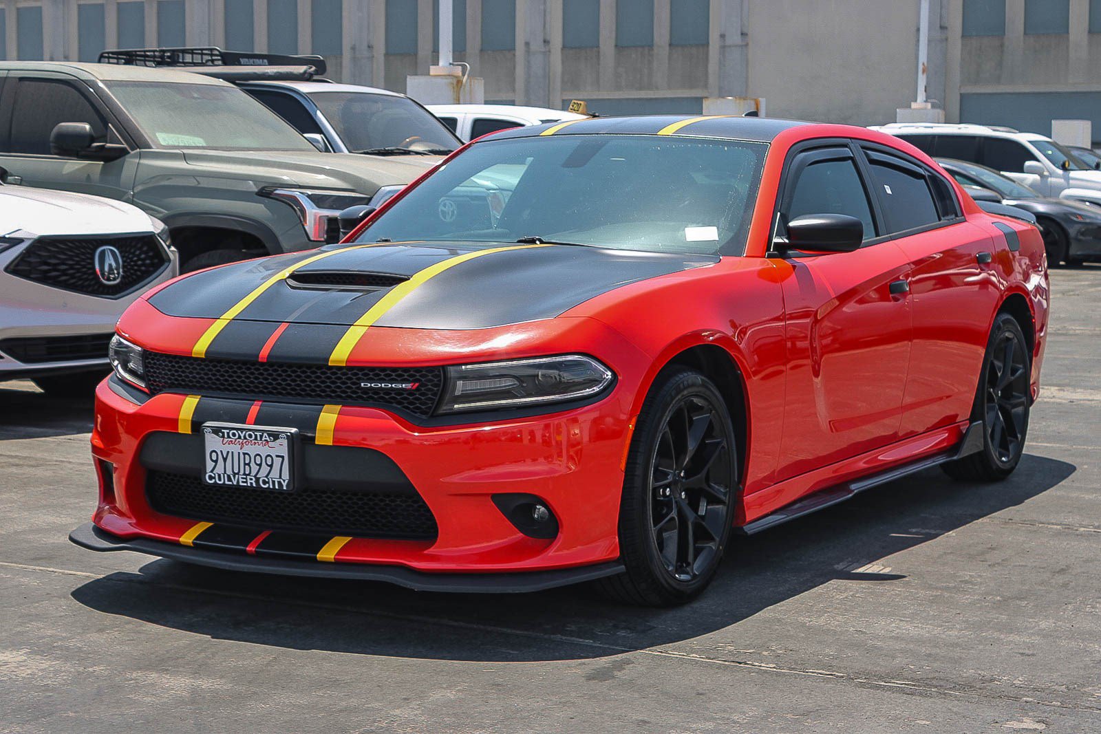 Used 2020 Dodge Charger GT RWD image 3