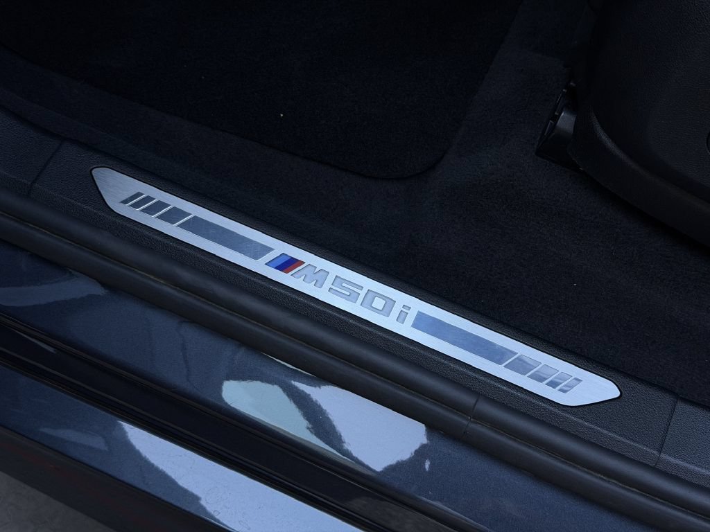 Used 2020 BMW X5 M50i w/ Executive Package AWD/4WD image 12