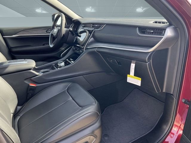 New 2025 Jeep Grand Cherokee L Limited w/ Luxury Tech Group II image 27
