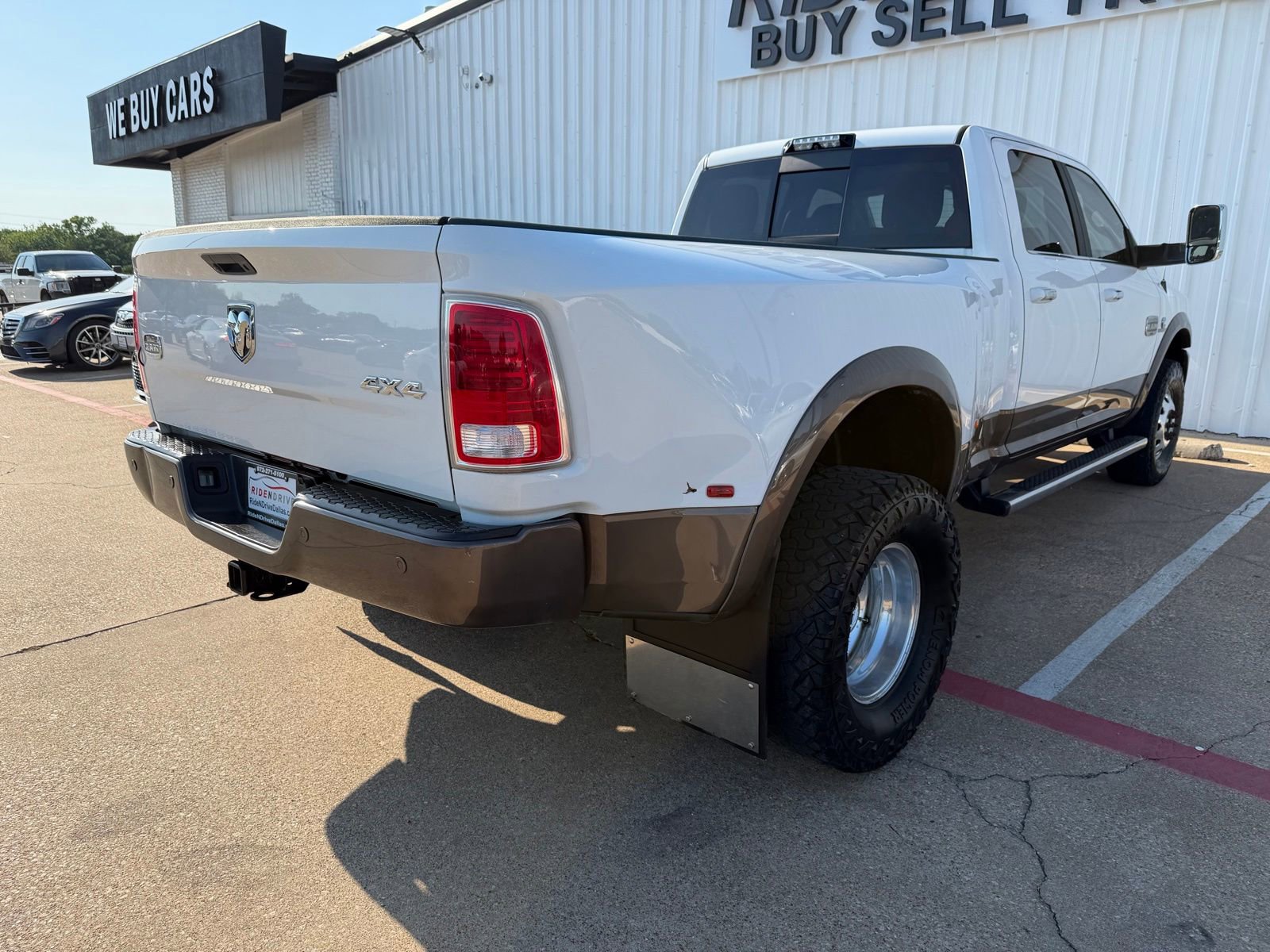 Used 2018 RAM 3500 Laramie Longhorn AWD/4WD image 13