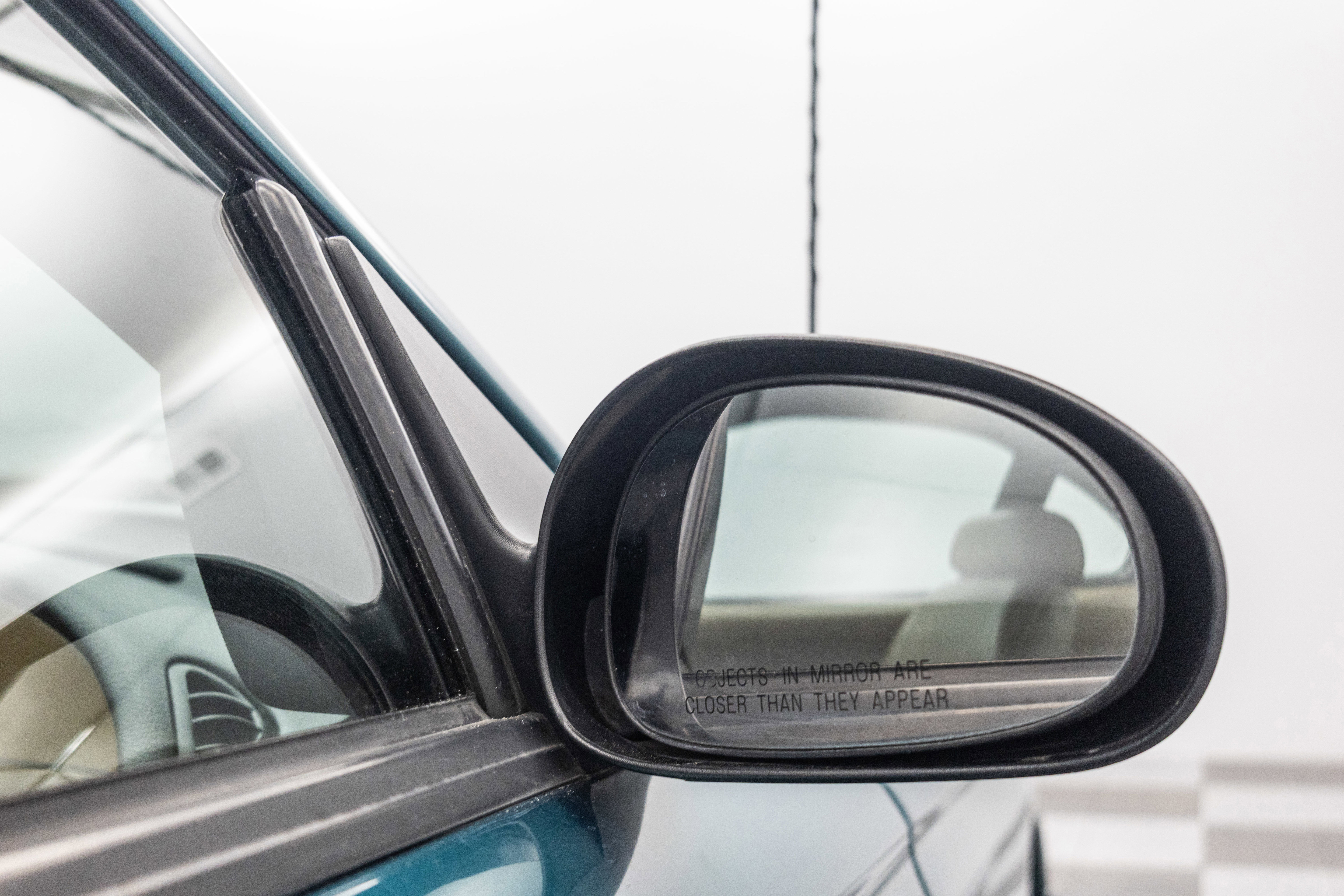 Used 1997 Ford Mustang Cobra RWD image 24