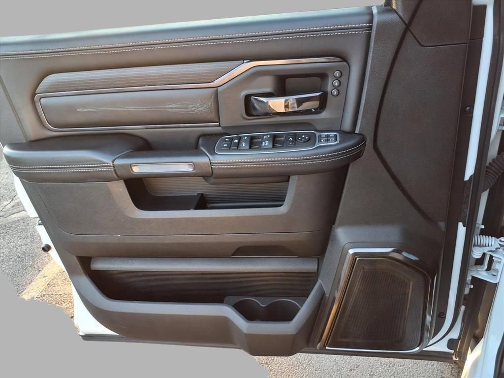 Used 2023 RAM 2500 Limited image 16