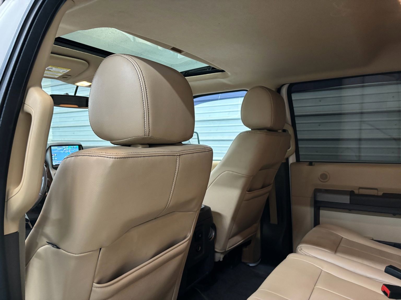 Used 2016 Ford F350 Lariat w/ Lariat Ultimate Package image 23