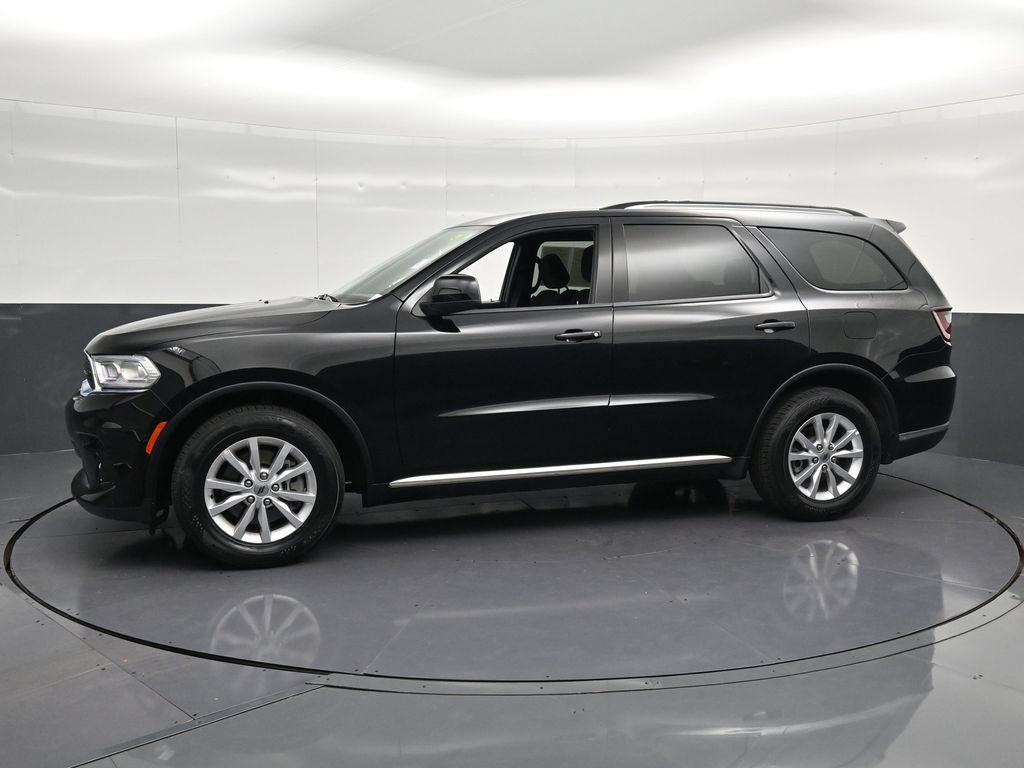 Used 2024 Dodge Durango SXT w/ 3rd Row Seating Group RWD image 7