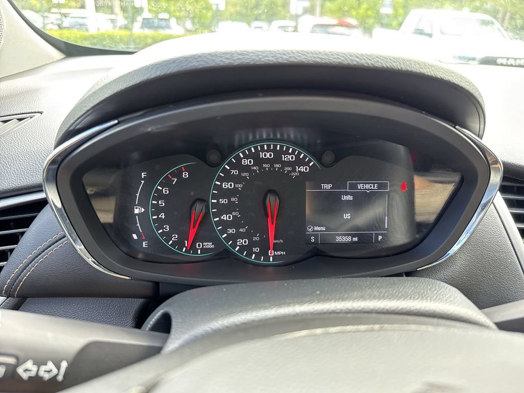Used 2019 Chevrolet Trax LT w/ LT Convenience Package FWD image 48