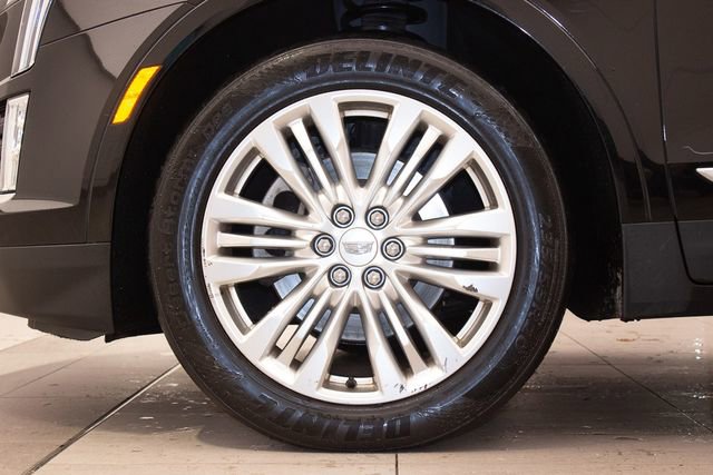 Used 2018 Cadillac XT5 Premium Luxury image 9