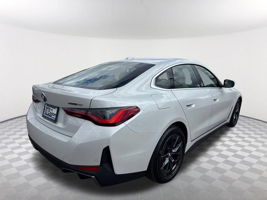 New 2026 BMW i4 eDrive40 RWD image 4