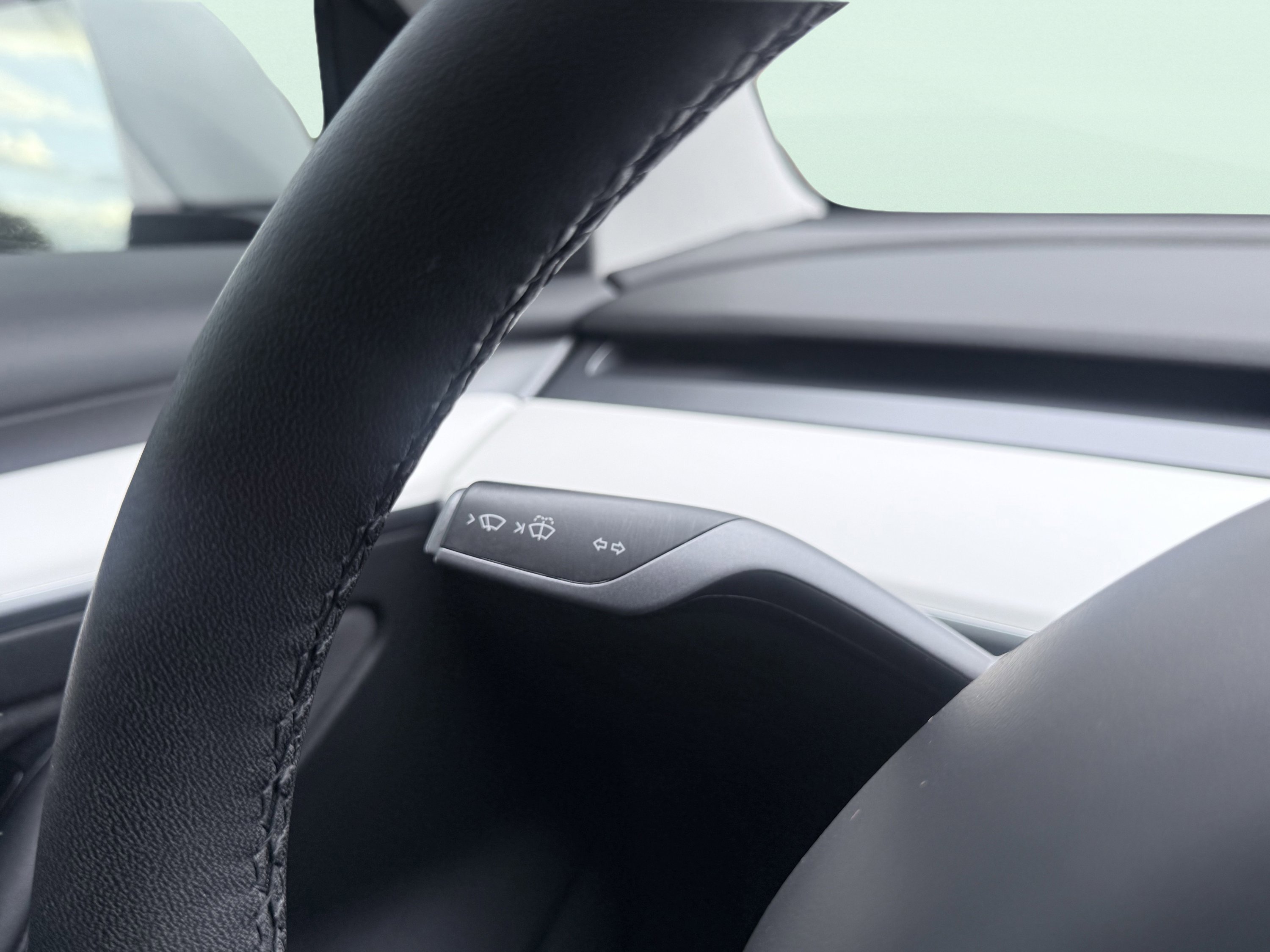 Used 2021 Tesla Model 3 Standard Range Plus image 71