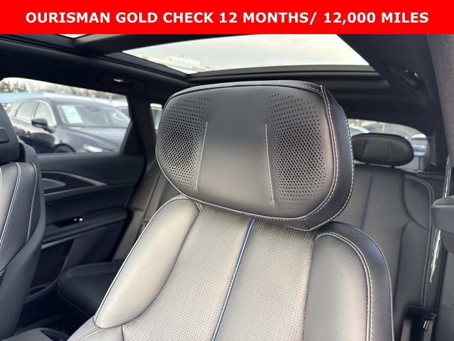 Used 2024 Cadillac Lyriq Sport image 20