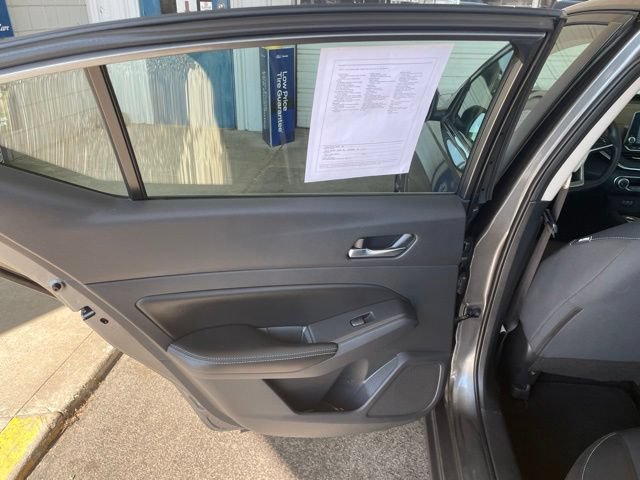 Used 2022 Nissan Altima 2.5 SV FWD image 49