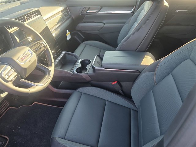 New 2026 GMC Terrain AT4 w/ Technology Package II image 17