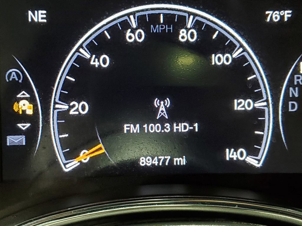 Used 2019 Jeep Grand Cherokee Limited w/ Luxury Group II RWD image 38