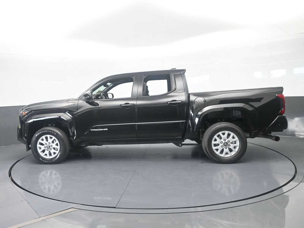 Used 2025 Toyota Tacoma SR5 RWD image 3