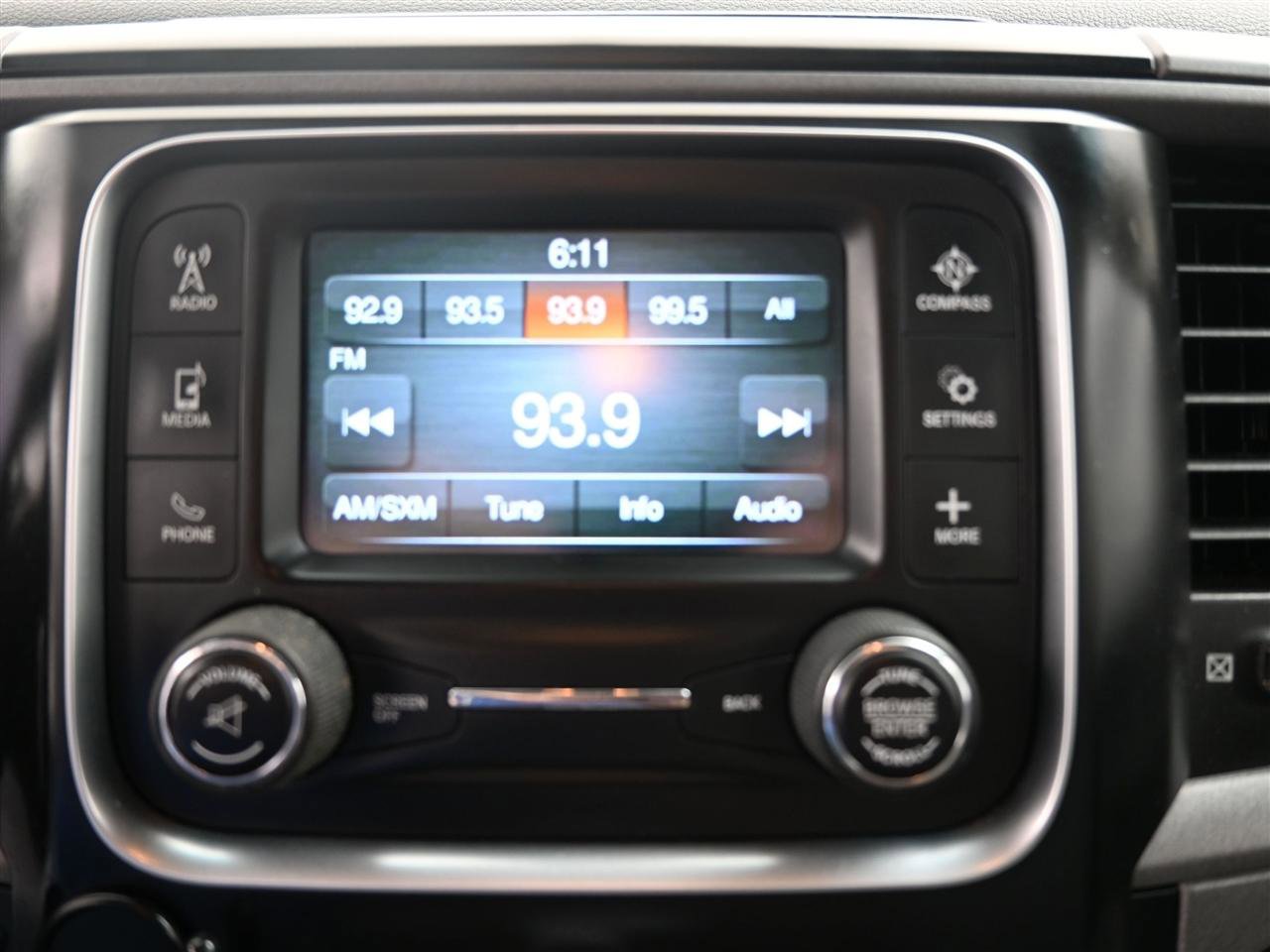 Used 2017 RAM 2500 Tradesman w/ Chrome Appearance Group image 15