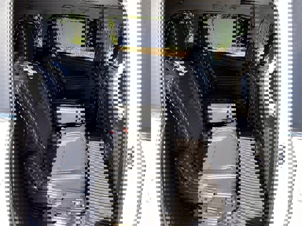 New 2026 Honda Odyssey Touring image 18