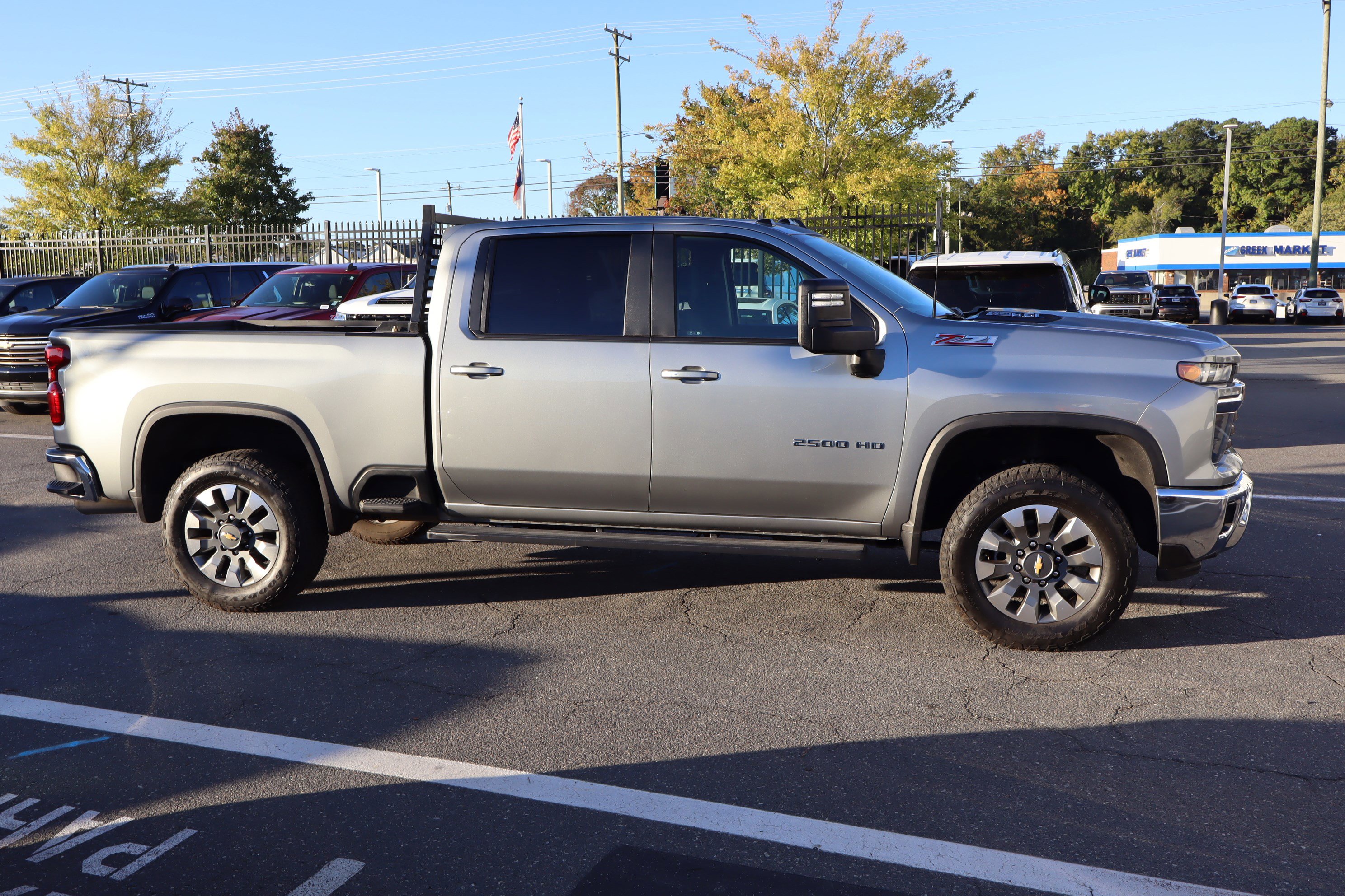 Certified 2025 Chevrolet Silverado 2500 LT w/ All Star Edition image 11