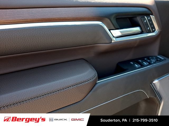 New 2026 GMC Sierra 2500 Denali w/ Denali Reserve Package AWD/4WD image 9