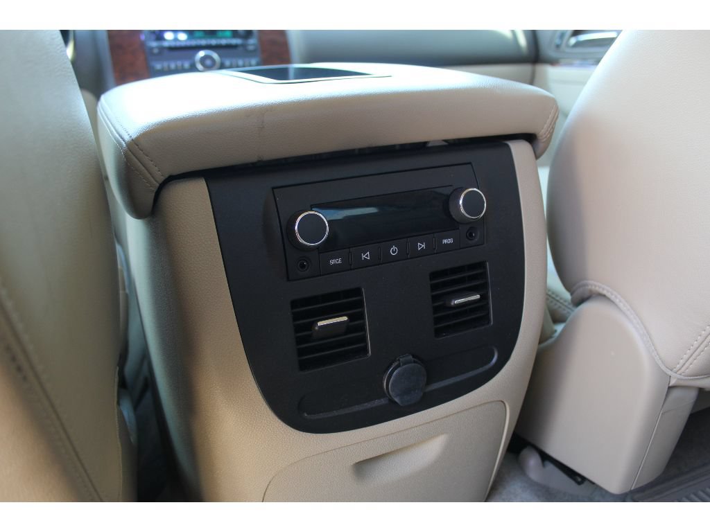 Used 2013 Chevrolet Avalanche LT w/ All-Star Edition RWD image 12