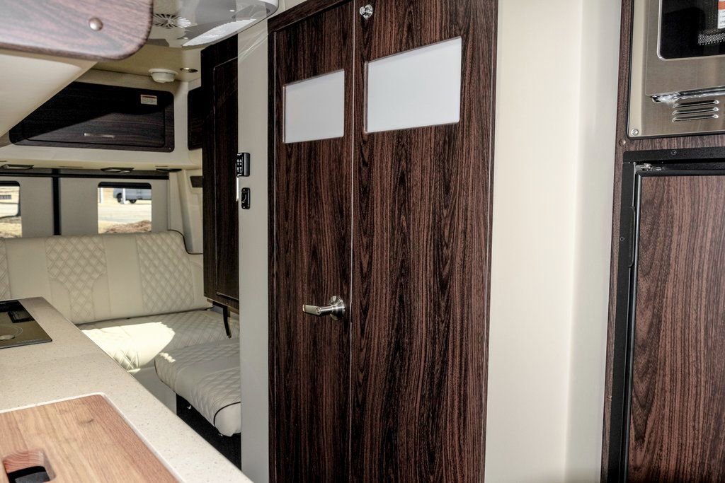 New 2024 Mercedes-Benz Sprinter 3500 image 3