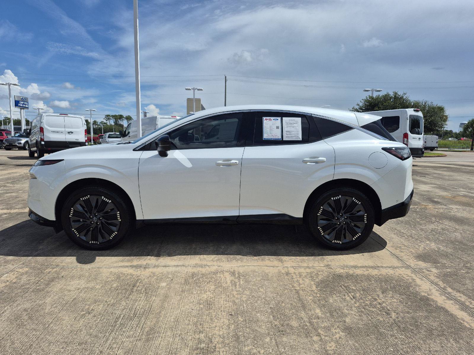 Used 2025 Nissan Murano Platinum AWD/4WD image 19