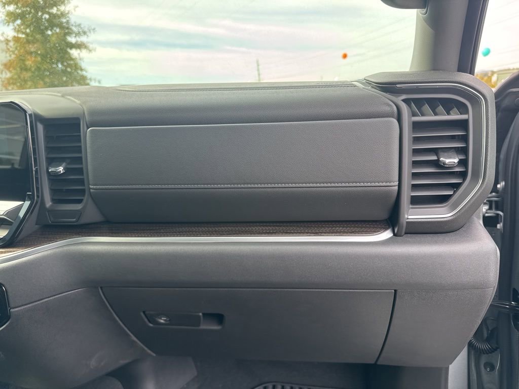 New 2026 GMC Sierra 1500 Elevation image 26