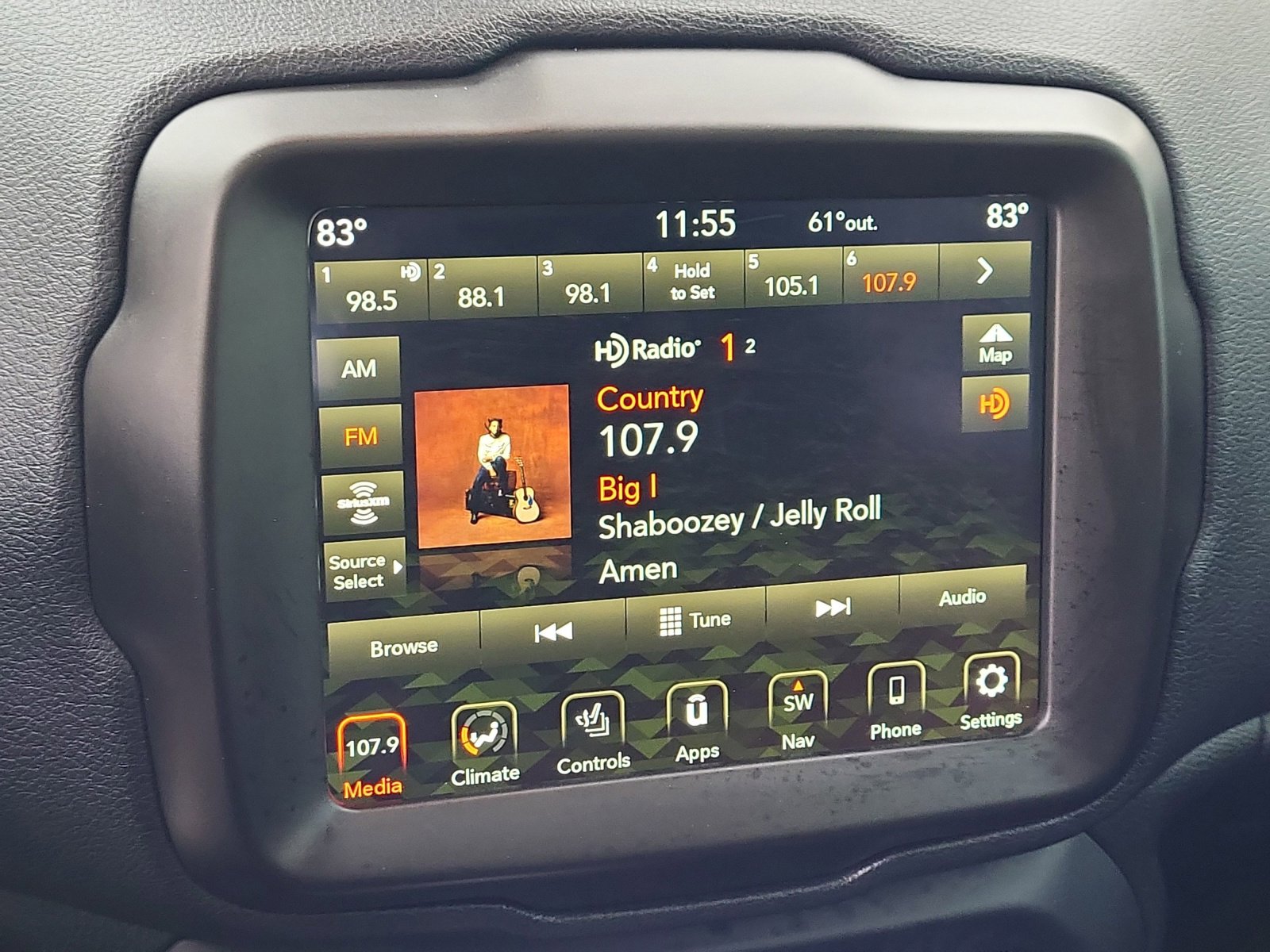 Used 2022 Jeep Renegade Trailhawk w/ Sun/Sound Group image 15