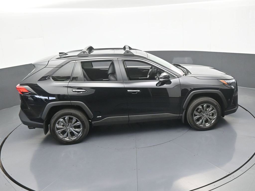 Used 2025 Toyota RAV4 Limited w/ Advanced Technology Package AWD/4WD image 50