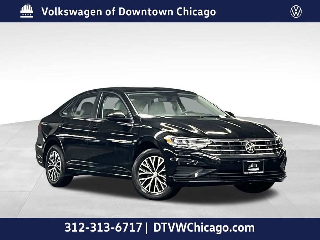 Used 2021 Volkswagen Jetta SE w/ SE Cold Weather Package