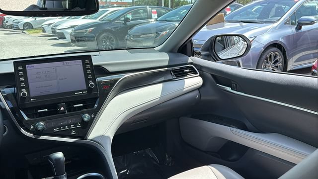 Used 2023 Toyota Camry XLE FWD image 14