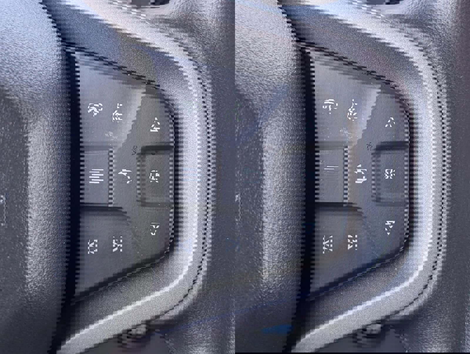 Used 2024 Ford Bronco Big Bend image 25