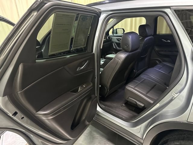Used 2024 Chevrolet Blazer LT FWD image 18
