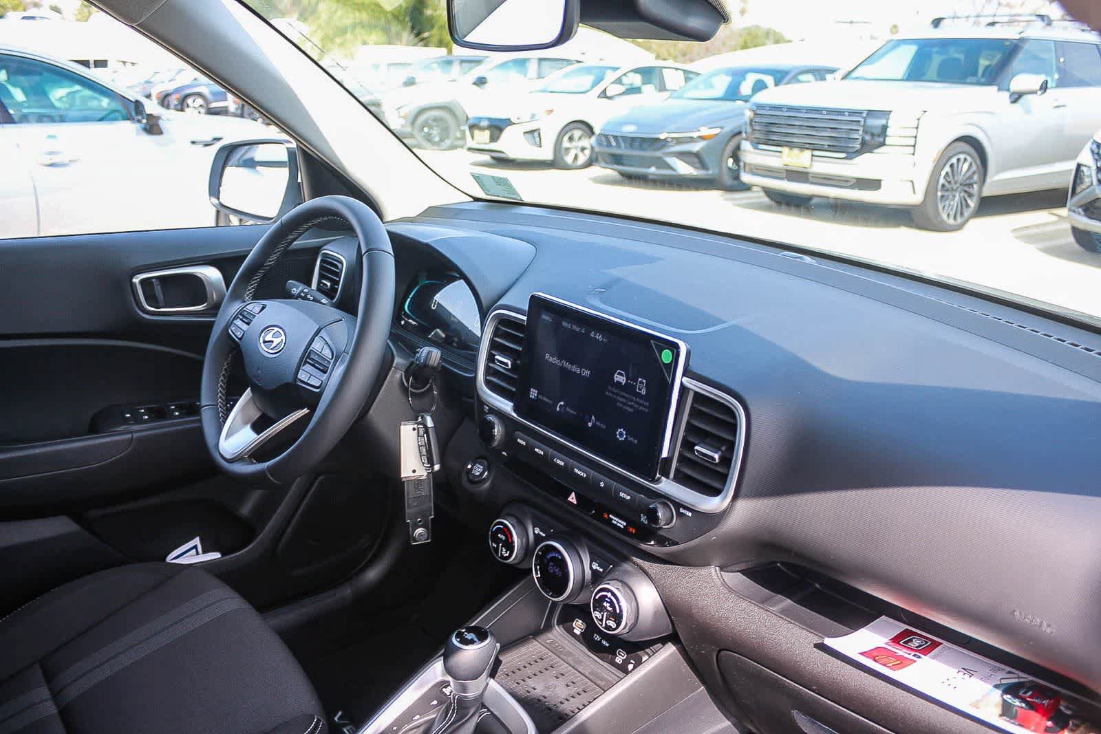 New 2026 Hyundai Venue SEL FWD image 22