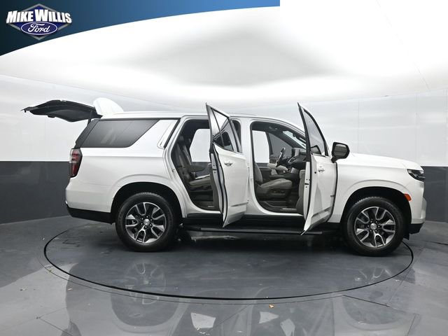 Used 2021 Chevrolet Tahoe LT w/ Rear Media and Nav Package RWD image 27