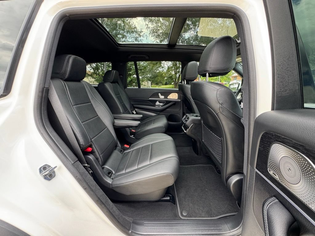 Certified 2025 Mercedes-Benz GLS 450 4MATIC image 13