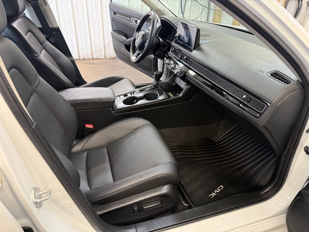 Used 2023 Honda Civic Touring image 48