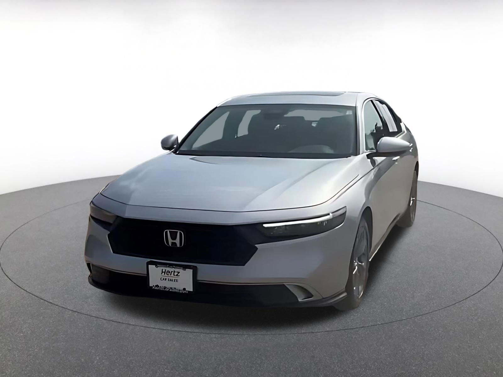 Used 2024 Honda Accord EX image 9