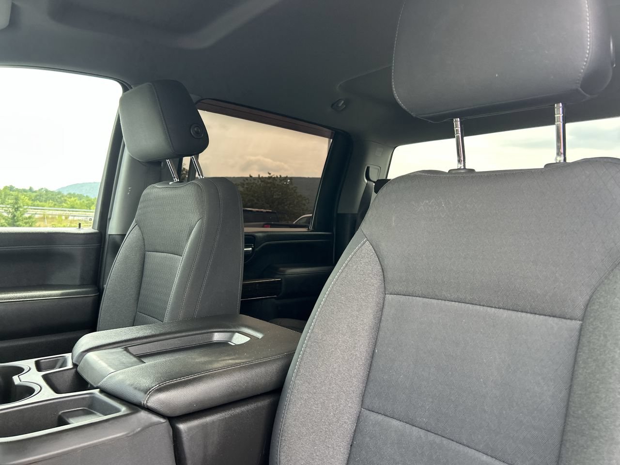 Used 2020 GMC Sierra 2500 SLE AWD/4WD image 23
