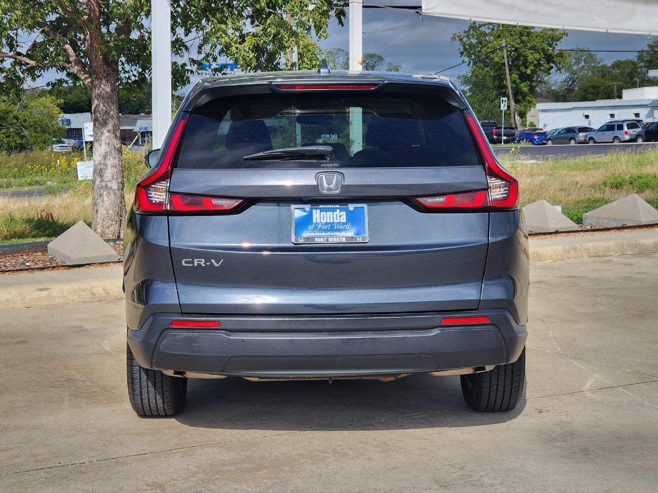 Used 2023 Honda CR-V EX image 6