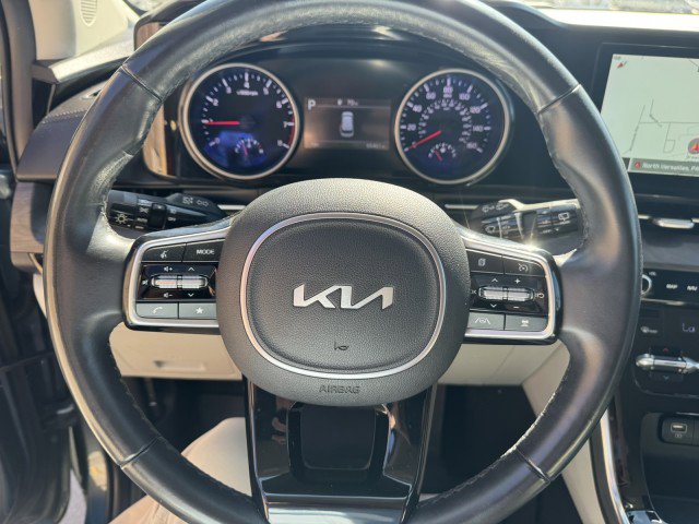 Used 2022 Kia Carnival SX image 15