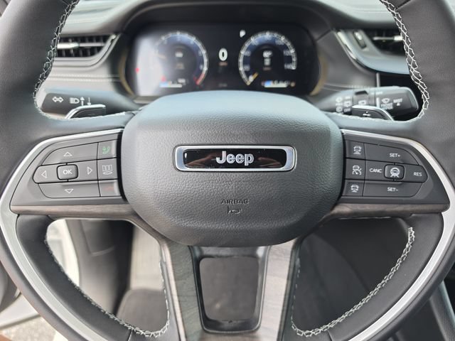 New 2027 Jeep Grand Cherokee Altitude AWD/4WD image 35