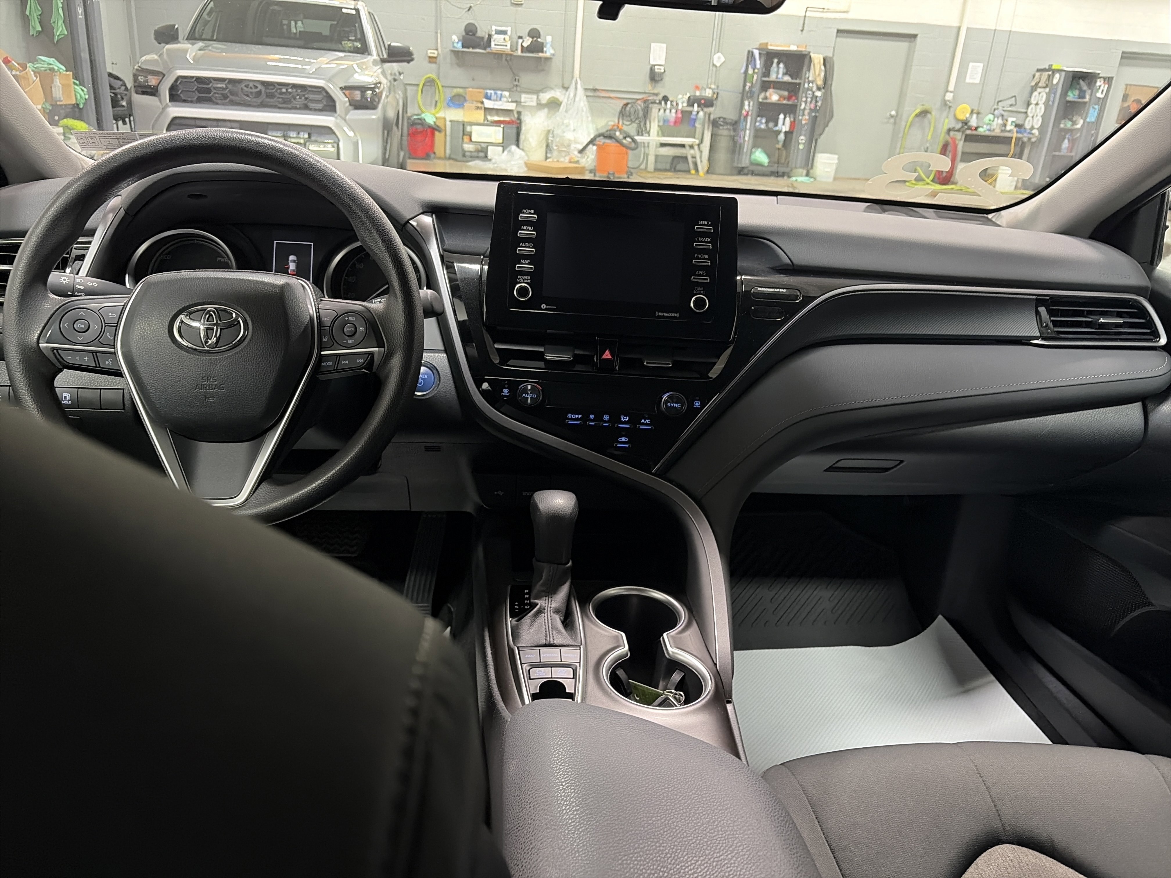 Used 2023 Toyota Camry LE image 25