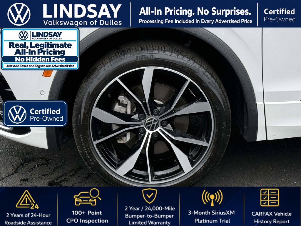 Used 2024 Volkswagen Tiguan SEL R-Line AWD/4WD image 9